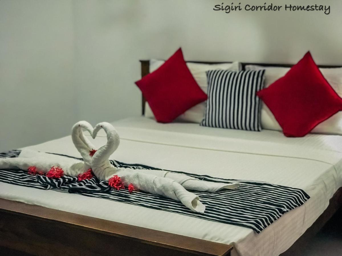 Sigiri Corridor Home Stay สิกิริยา ภายนอก รูปภาพ