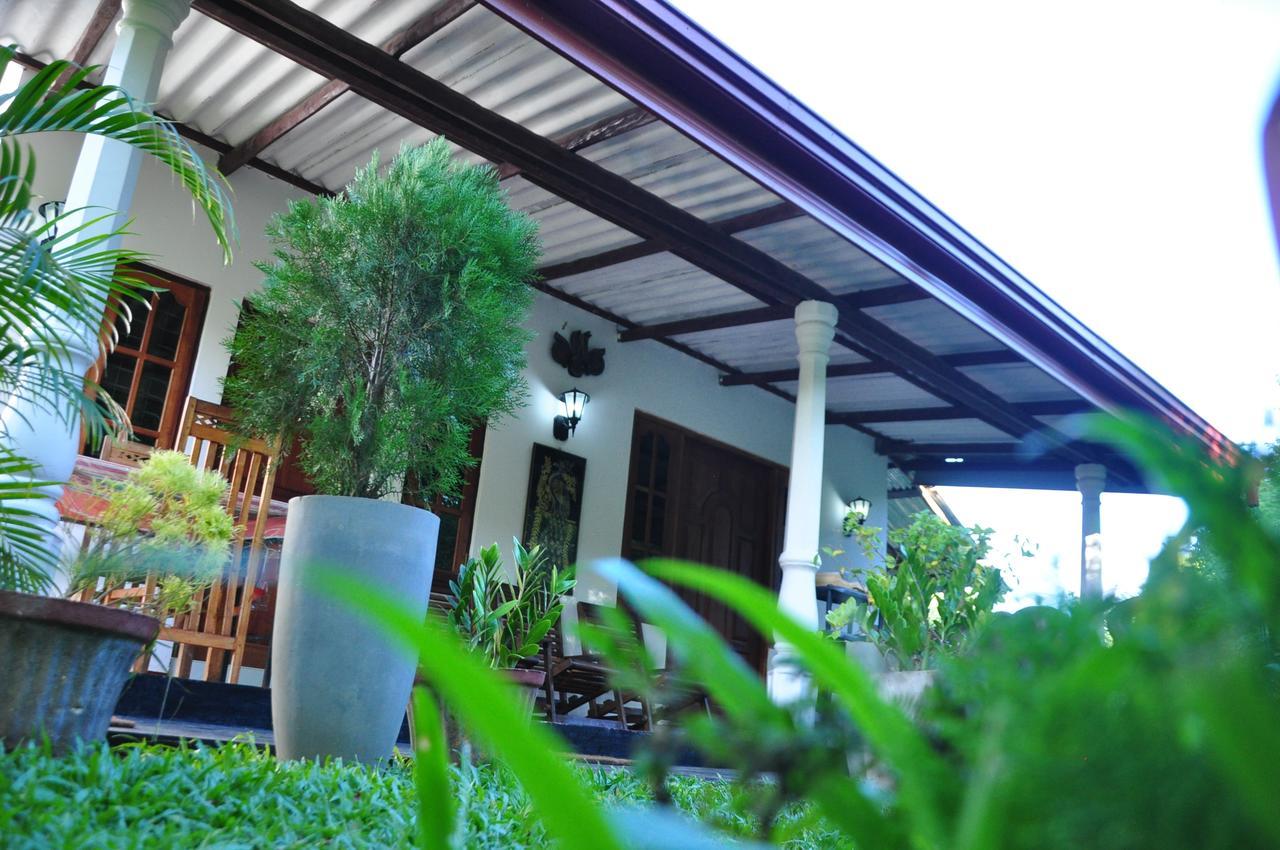 Sigiri Corridor Home Stay สิกิริยา ภายนอก รูปภาพ